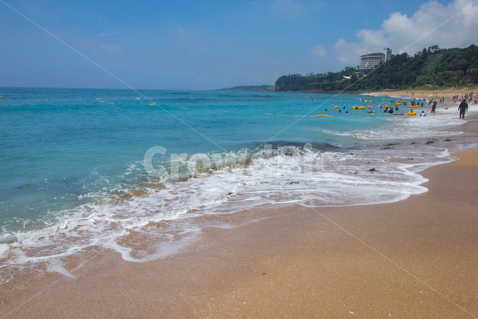 바다,파도,제주,제주풍경,자연,자연풍경,여름,파란,화창한날,여름,계절,summer,season,자연,풍경,nature,landscape,해변,바다,beach,sea,사람들,대중,군중,other people,crowd,ocean,대양,water,물,outdoors,옥외
