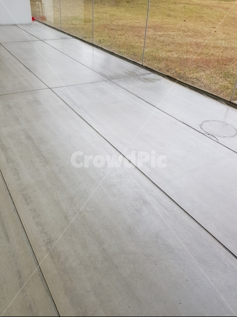 유리창,실내,콘크리트,바닥,타일,floor,concrete,flooring