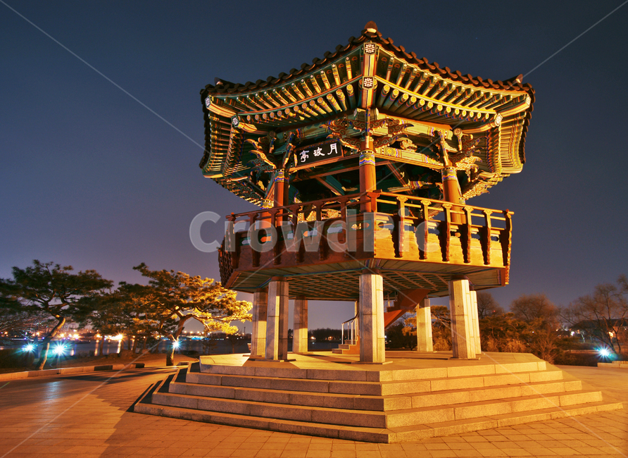 월파정,정자,전각,호수,쉼터,공원,야경,밤,풍경,nightscape,night,landscape,한국전통,한국문화,korean traditional,korean culture,건축물,건물외관,exterior,building,structure,architecture,construction,건물,shrine,신사,worship,예배,pagoda,탑