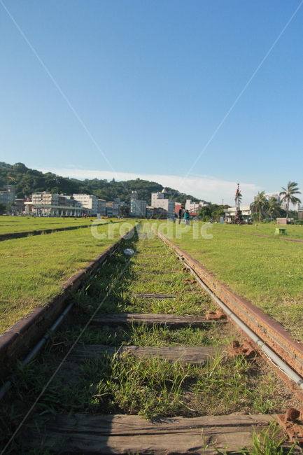 철길,하늘,잔디,풍경,자연,자연,풍경,nature,landscape,transportation,교통,train track,기찻길,rail,레일,railway,철도