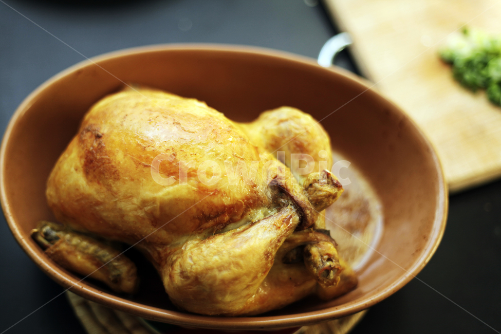 통닭,닭고기,오븐구이,통구이,치킨,전기구이,chicken,wholechicken,dinner,식사,meal,음식,food,roast,구운,음식,식재료,요리,food,cook,meal,dishes,food reserves