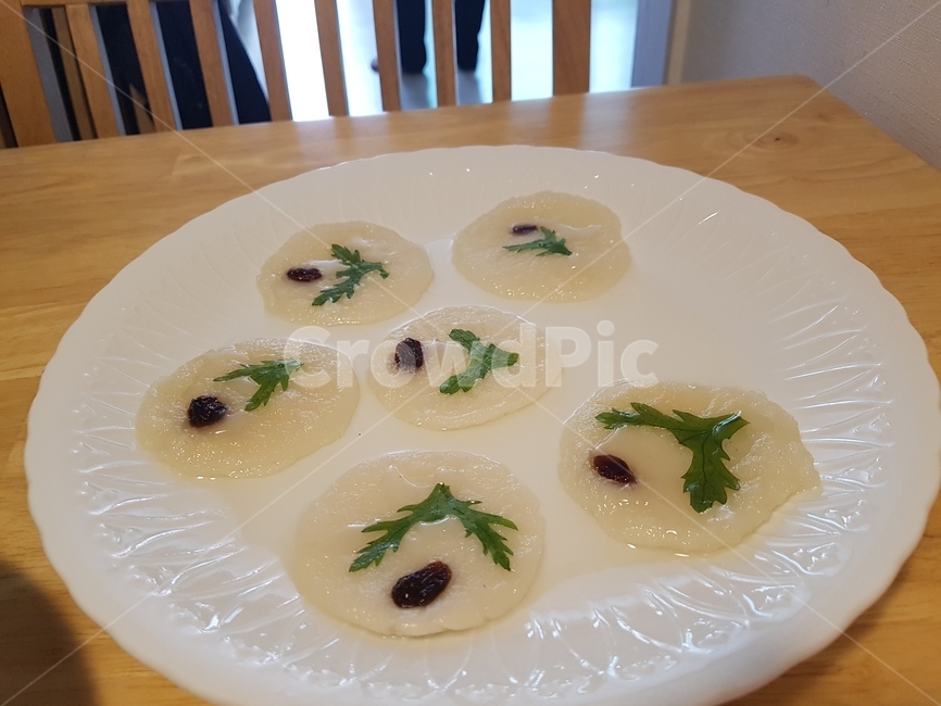 hwajeon,flowerricepancake,화전,koreanfood,화전떡