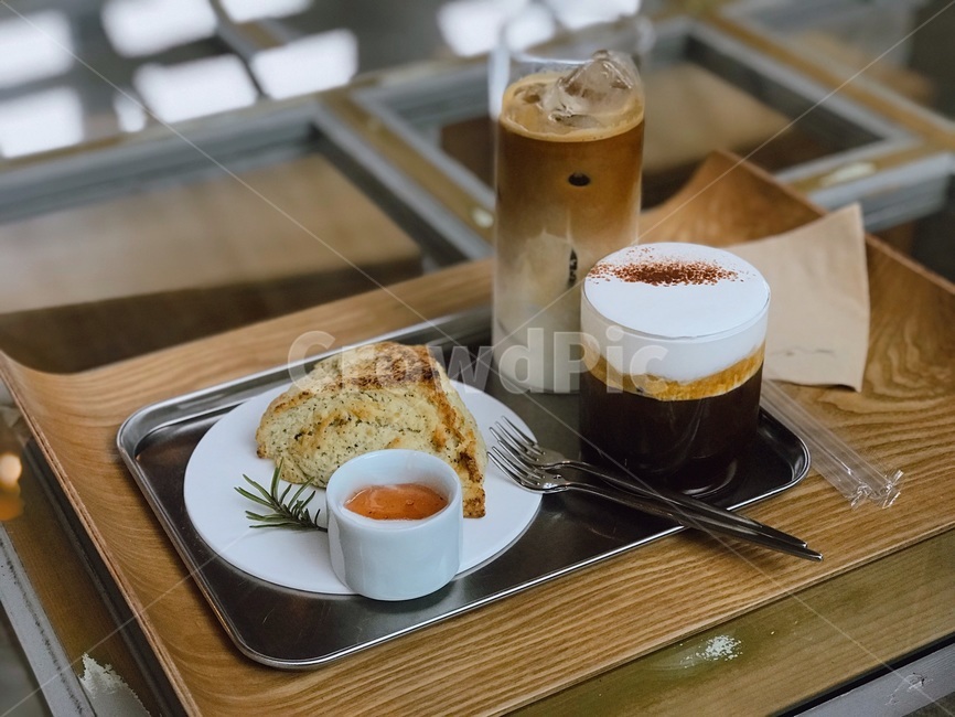coffee,cafe,scone,cup,컵,스콘,카페,아메리카노,비엔나커피