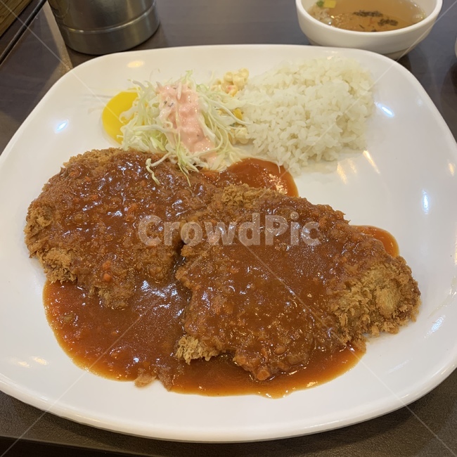 돈가스,왕돈가스,분식집,분식,음식,음식,식재료,요리,food,cook,meal,dishes,food reserves,육류,고기,meat,일식,일본음식,일본요리,Japanese food,Japanese dishes,Japanese meal,Japanese cook