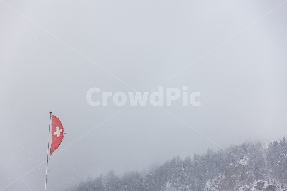 국기,깃발,스위스,상징,건물,겨울,계절,winter,season,자연,풍경,nature,landscape,해외,외국,세계,foreign,oversea,world,세계자연풍경,해외자연풍경,외국자연풍경,world nature landscape,adventure,모험,outdoors,옥외,leisure activities,레저 활동