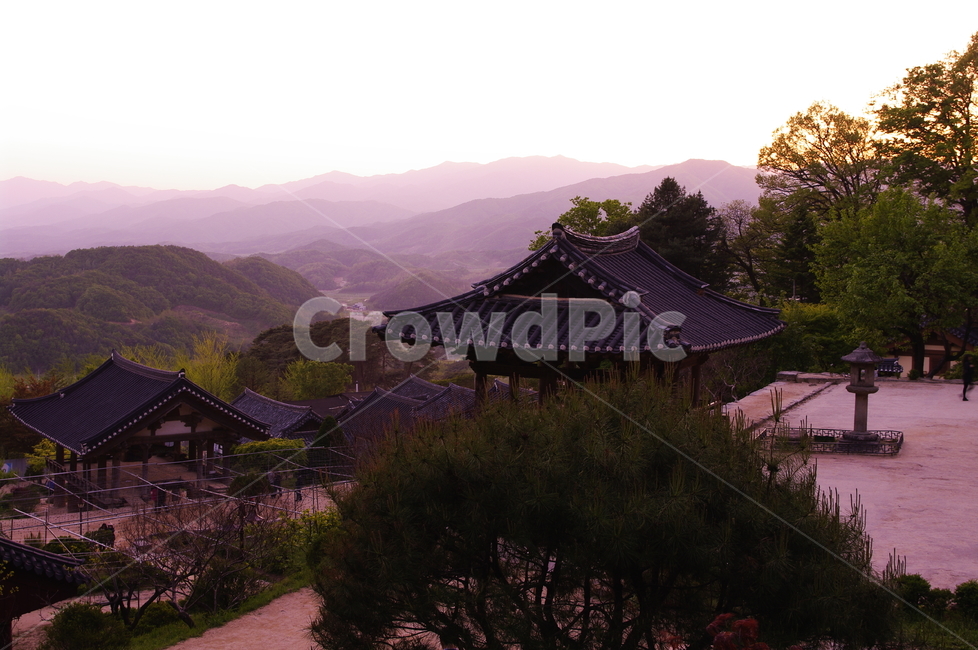 부석사,사찰,건축,전통건축,traditional,전통,기와지붕,풍경,산,자연,풍경,nature,landscape,한국자연풍경,한국자연경관,korea nature landscape,한국전통,한국문화,korean traditional,korean culture,종교,신앙,religion,belief,faith,building,건물,outdoors,옥외