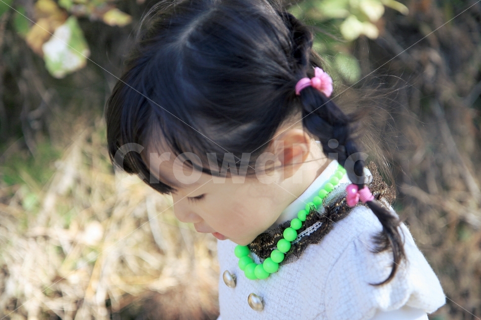 어린이,아이,어린이집,5살,산책,오후,소풍,가을,체험학습,학습,체험,옆모습,귀여운,사람,인물,인간,human,person,어린이,어린아이,child,children,kid
