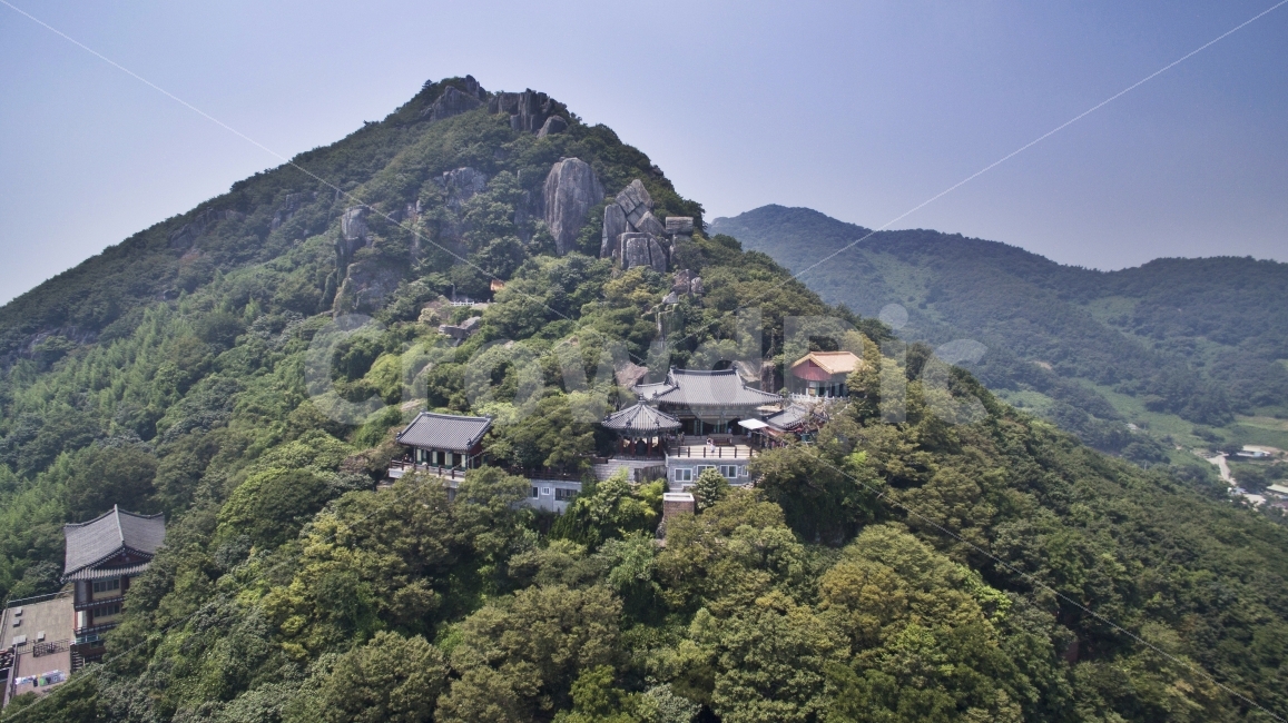 여수,향일암,돌산도,사찰,항공촬영,자연,풍경,nature,landscape,종교,신앙,religion,belief,faith,outdoors,옥외,slope,경사,scenery
