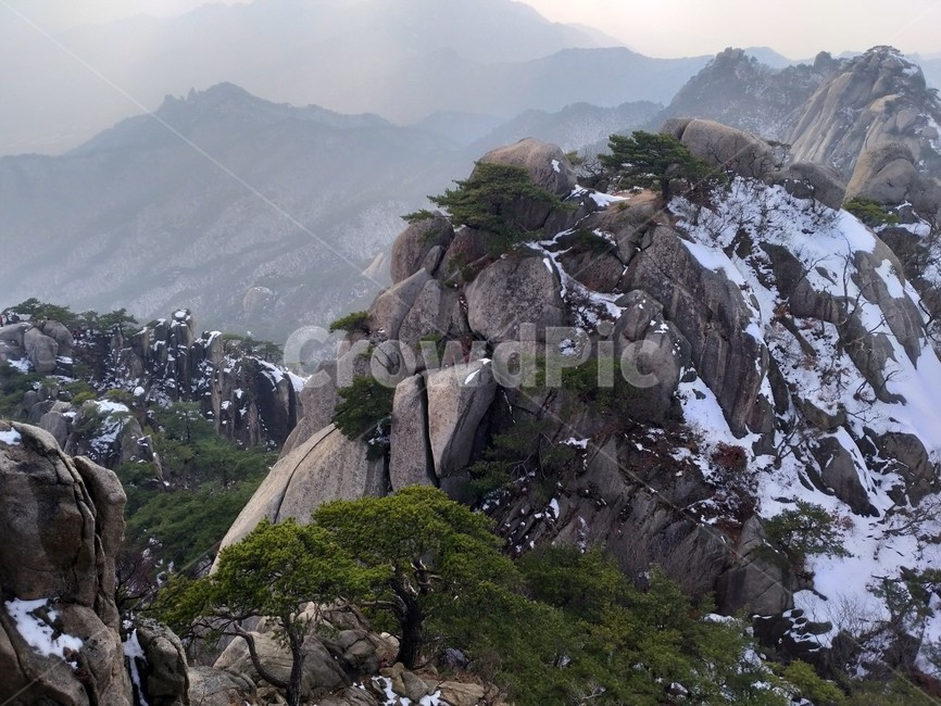 도봉산,겨울산,눈풍경,사패산,바위,겨울,계절,winter,season,자연,풍경,nature,landscape,한국자연풍경,한국자연경관,korea nature landscape,outdoors,옥외