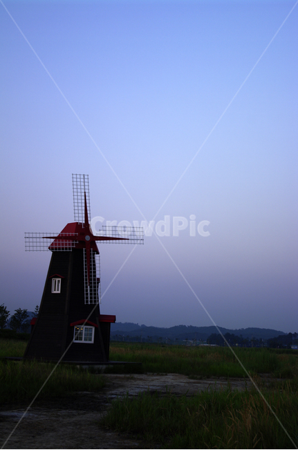 풍차,풍경,하늘,공원,color,건축물,건물외관,exterior,building,structure,architecture,construction