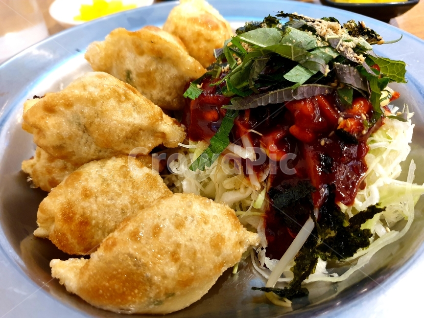 meal,식사,food,음식,만두,비빔만두,점심,lunch,김,양배추,깨