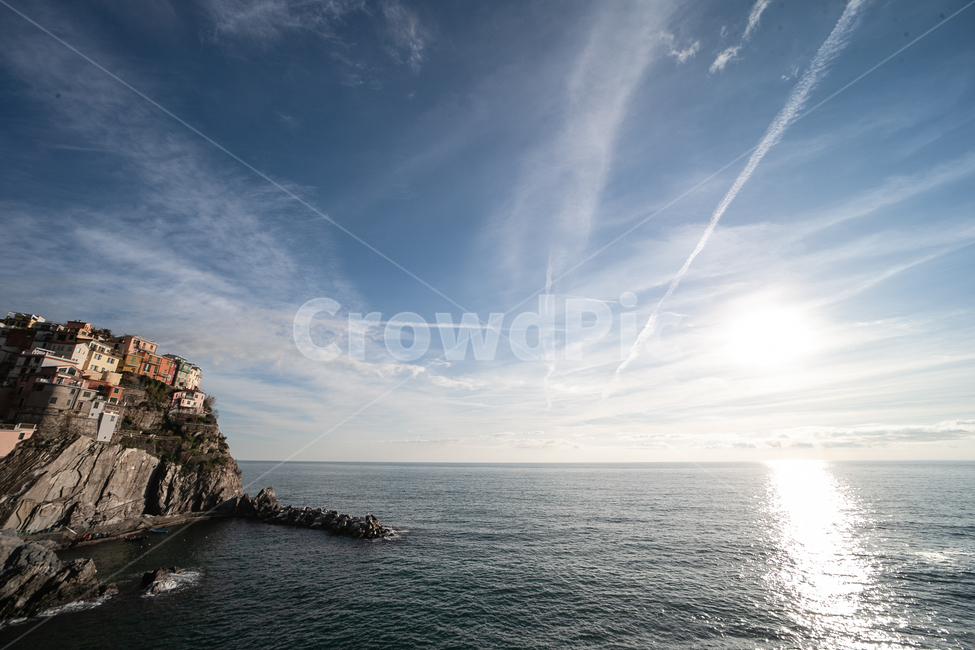 이탈리아,친퀘테레,italy,cinqueterre,laspezia,라스페치아,풍경,landscape,자연,풍경,nature,landscape,해외,외국,세계,foreign,oversea,world,세계자연풍경,해외자연풍경,외국자연풍경,world nature landscape,outdoors,옥외,cliff,낭떠러지,promontory,곶