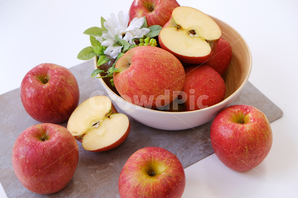 사과,부사,과일,달콤,신선,식품,음식,apple,fruit,sweet,fresh,food,음식,식재료,요리,food,cook,meal,dishes,food reserves,과일,열매,fruit