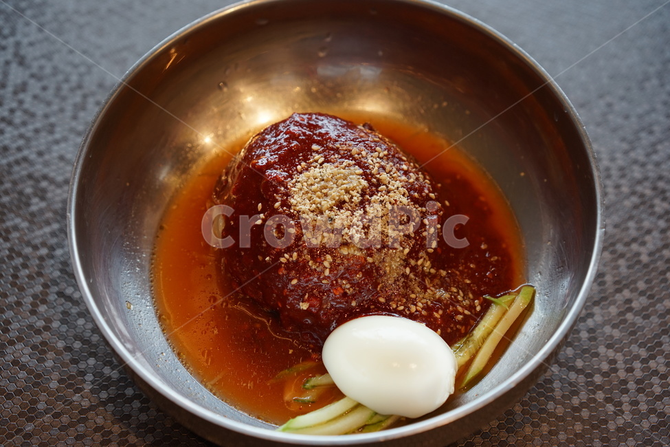 냉면,여름,면요리,국수,한식,음식,요리,음식,식재료,요리,food,cook,meal,dishes,food reserves,면류,면요리,noodles,한식,한국음식,한국요리,korean food,korean dishes,korean meal,korean cook