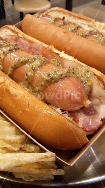 핫도그,맛집,hotdog,food,bacon,베이컨,음식,식재료,요리,food,cook,meal,dishes,food reserves,빵,bread,양식,서양음식,서양요리,western food,western dishes,western meal,western cook,디저트,간식,후식,dessert,snack