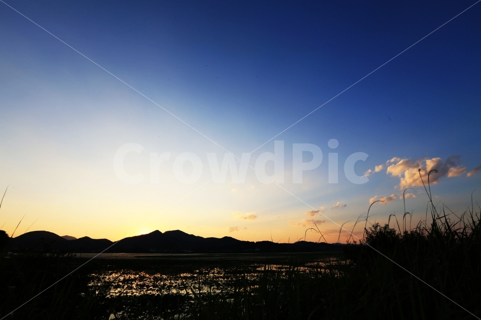 주남저수지,주남일몰,프로덕션명주,김명주,주남저수지풍경,자연,풍경,nature,landscape,outdoors,옥외,sky,하늘,sunset,일몰,dawn,새벽,red sky,붉은 하늘,dusk,황혼