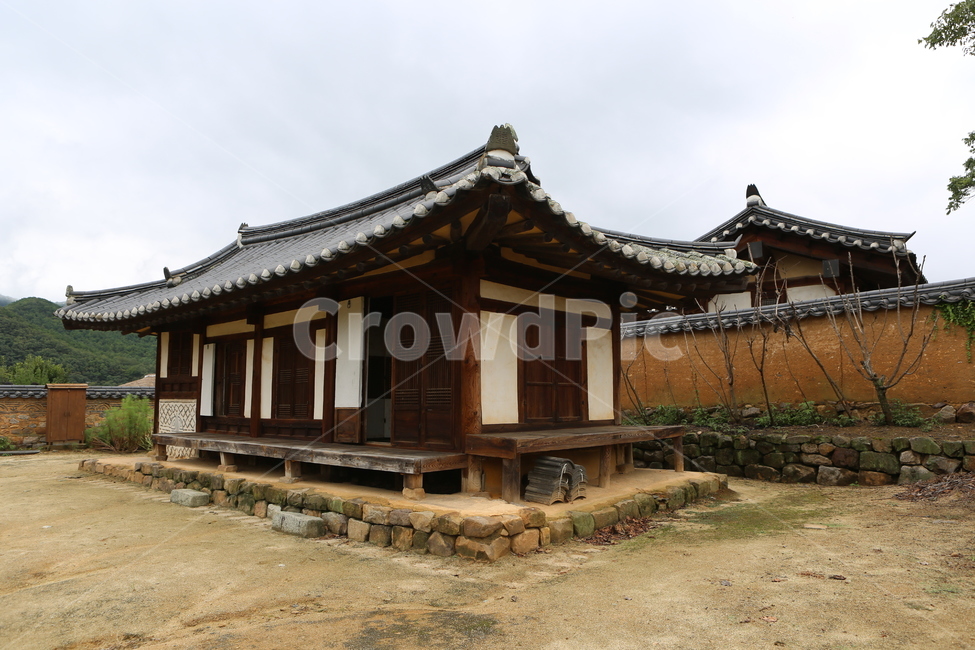 건축물,안동고택,기와집,한옥,한국의멋,전통가옥,한국전통,한국문화,korean traditional,korean culture,건축물,건물외관,exterior,building,structure,architecture,construction