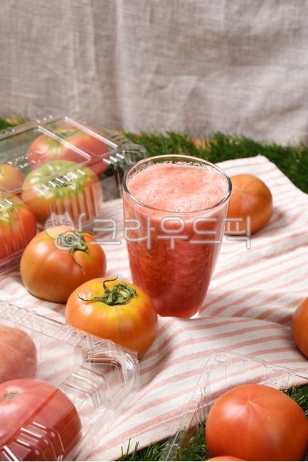 Tomato Dishes,fruit,tomato,vegetable,food