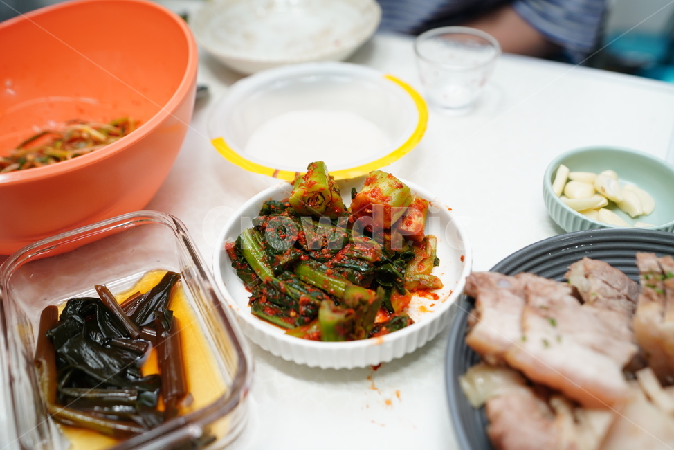 한식,갓김치,김치,먹거리,한국,반찬,식물,집밥,음식,푸드,food,korean,음식,식재료,요리,food,cook,meal,dishes,food reserves,한식,한국음식,한국요리,korean food,korean dishes,korean meal,korean cook