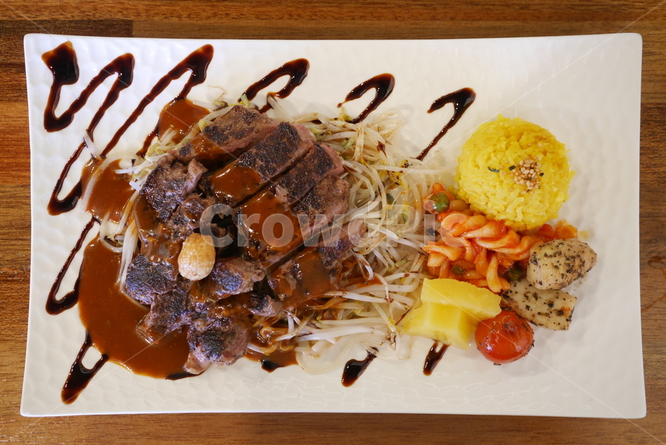 스테이크,일본식스테이크,등심스테이크,고기요리,숙주,음식,식재료,요리,food,cook,meal,dishes,food reserves,육류,고기,meat,일식,일본음식,일본요리,Japanese food,Japanese dishes,Japanese meal,Japanese cook