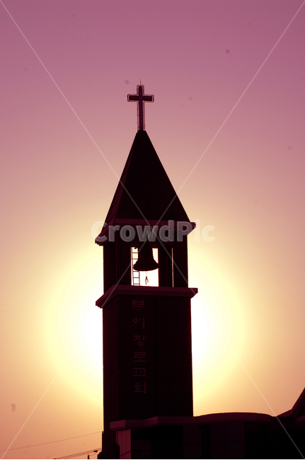 자연,교회,종탑,십자가,일출,종교,신앙,religion,belief,faith,건축물,건물외관,exterior,building,structure,architecture,construction