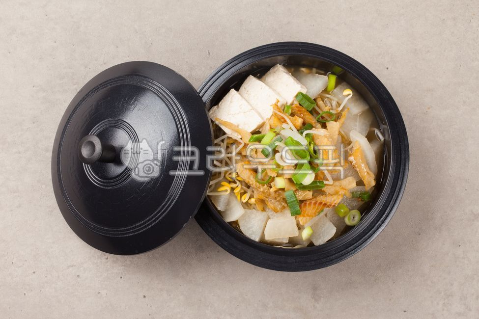 황태국,황태,콩나물,국물요리,식사,숙취해소,해장국,국