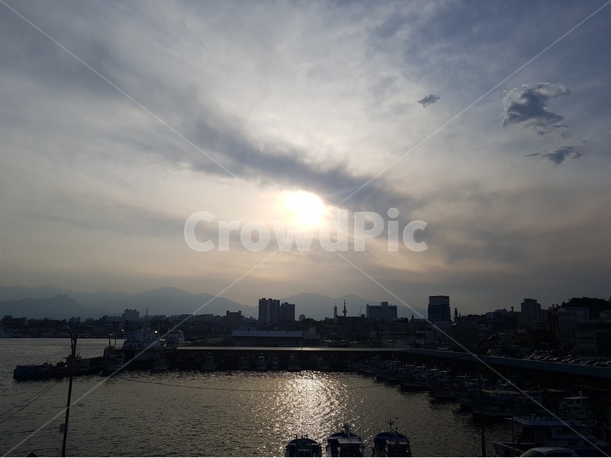 풍경,항구,노을,바다,landscape,도시,풍경,city,landscape,한국도시풍경,한국도시경관,korea cityscape,outdoors,옥외,transportation,교통,watercraft,선박,vehicle,차량,vessel,용기,nature,자연