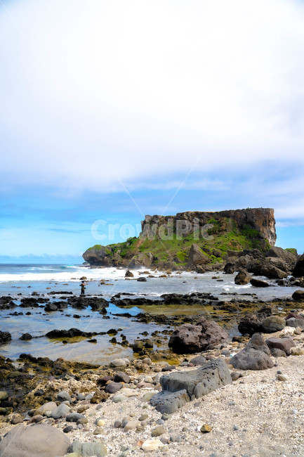 nature,자연,water,물,ocean,대양,sea,바다,shoreline,해안선,coast,연안,섬,island,돌,rock,stone,자연,풍경,nature,landscape