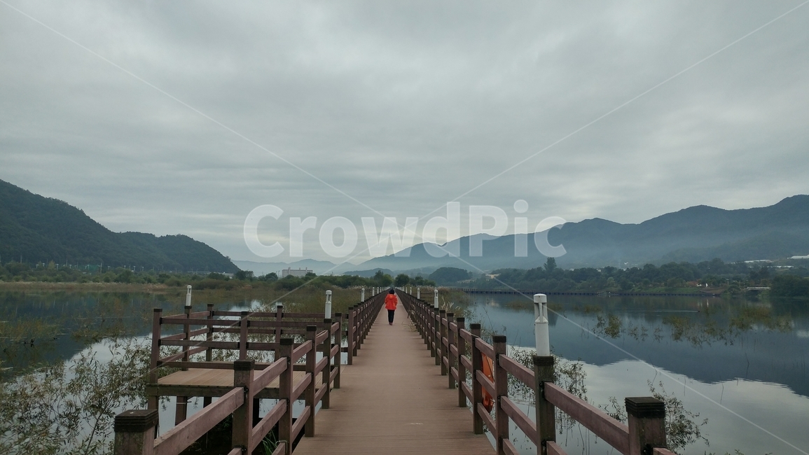 감성,감성사진,분위기,이른저녁,공원,구름,산책,무보정,자연,풍경,nature,landscape,railing,난간,handrail,banister,water,물,waterfront,워터 프론트,pier,교각,port,포트