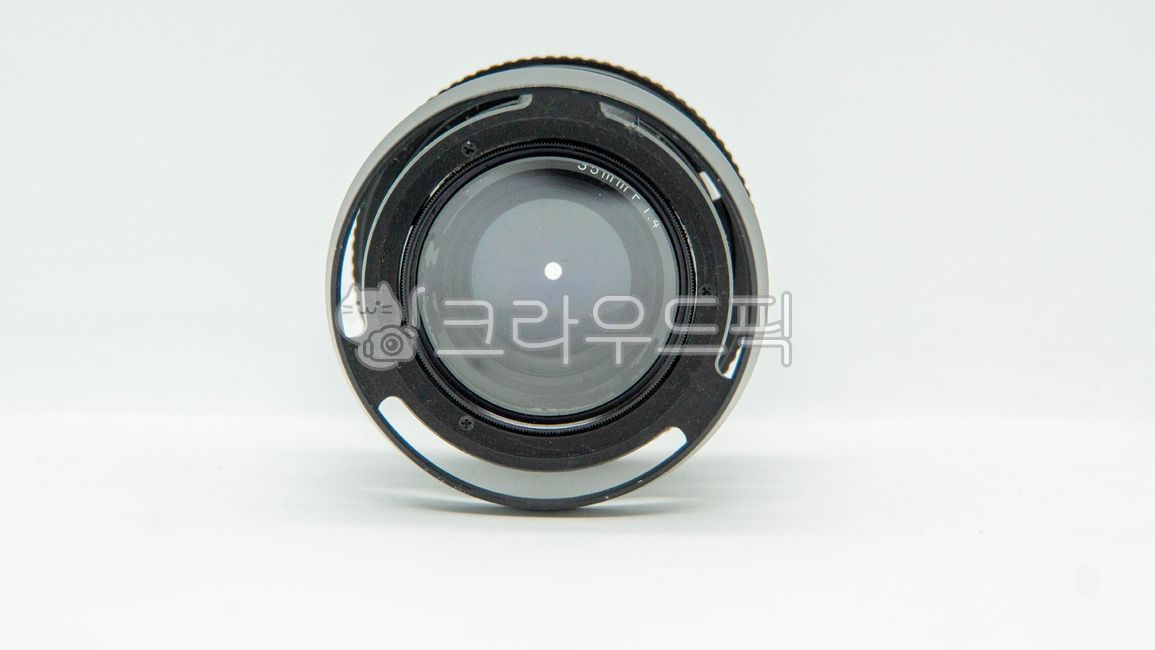 iris,Light control,focus,lens hood,lens,picture,f value,light,Light quantity control,camera lens,manual lens,fan focus,camera,panfocus