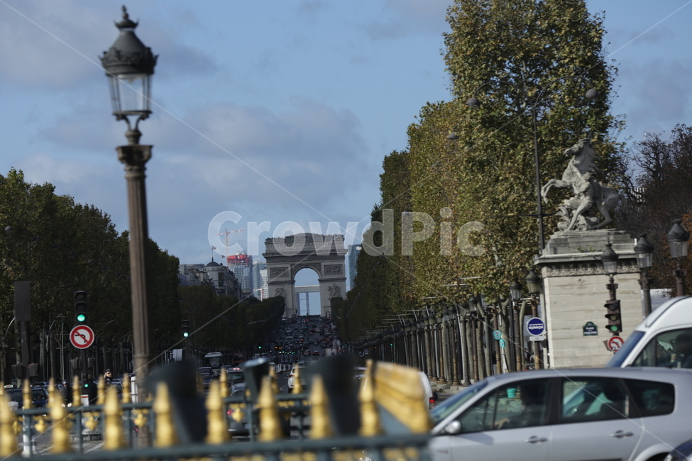 프랑스,파리,개선문,france,paris,도시,풍경,city,landscape,랜드마크,landmark,tourist attraction,해외,외국,세계,foreign,oversea,world,세계도시풍경,해외도시풍경,외국도시풍경,world cityscape,세계랜드마크,해외랜드마크,외국랜드마크,world landmark,world tourist attraction,car,차,automobile,자동차,vehicle,차량,transportation,교통