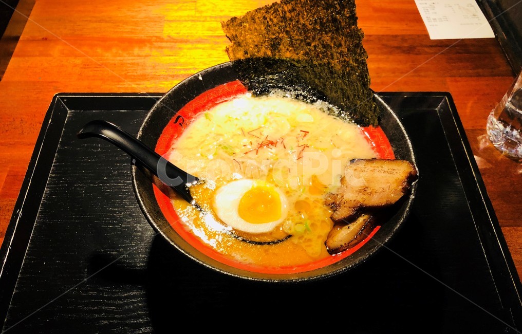 라멘,라면,일식,국수,음식,요리,전통,음식,식재료,요리,food,cook,meal,dishes,food reserves,면류,면요리,noodles,일식,일본음식,일본요리,Japanese food,Japanese dishes,Japanese meal,Japanese cook