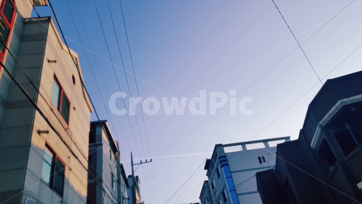 아침하늘,동네,건물,원룸,하늘,cloud,sky,건축물,건물외관,exterior,building,structure,architecture,construction