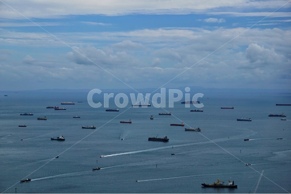 nature,자연,outdoors,옥외,horizon,수평선,sky,하늘,landscape,경치,풍경,배,ship,scenery,busan,부산,산업,industry,industrial,어업,fishery,fishing industry