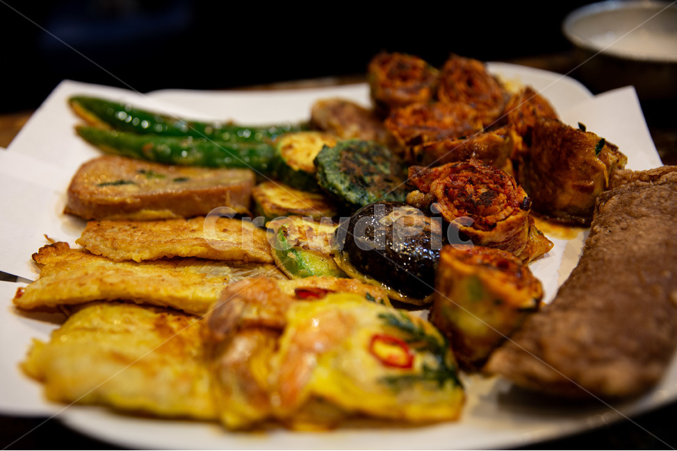 koreantraditionalpancake,gongdeoktraditionalmarket,koreanfood,한국전통의전,생선전,고추전,버섯전,고기전,메멜전,햄전,요리,food,음식