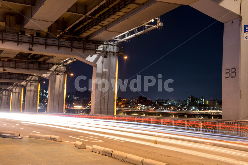 반포,한강,다리,야경,빛,도로,차,서울,도시,야경,밤,풍경,nightscape,night,landscape,건축물,건물외관,exterior,building,structure,architecture,construction