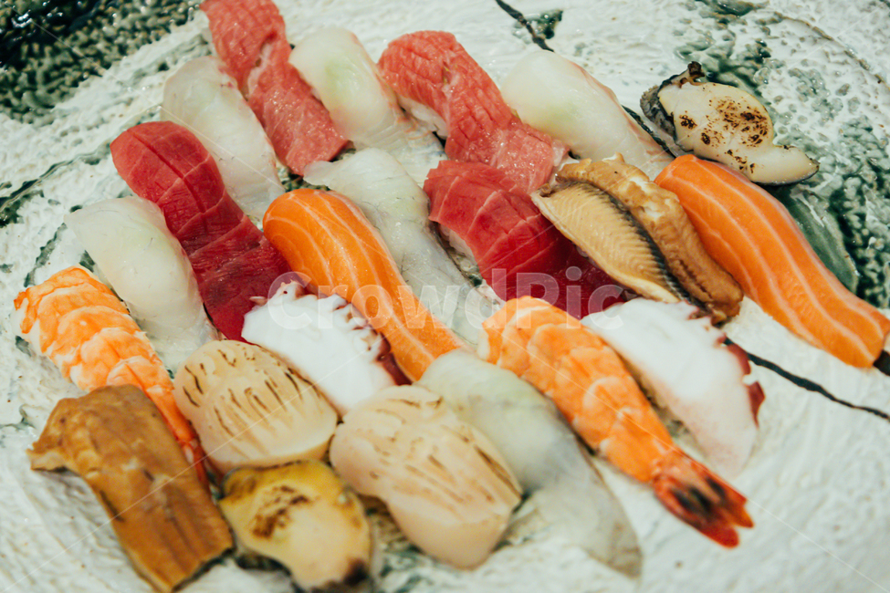 초밥,초밥세트,새우초밥,연어초밥,참치초밥,음식,식재료,요리,food,cook,meal,dishes,food reserves,일식,일본음식,일본요리,Japanese food,Japanese dishes,Japanese meal,Japanese cook