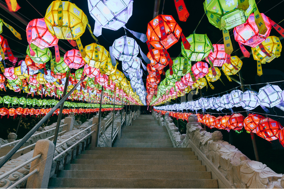 연등,야경,불교,사찰,삼광사,부처님오신날,풍경,야경,밤,풍경,nightscape,night,landscape,한국전통,한국문화,korean traditional,korean culture,종교,신앙,religion,belief,faith,축제,행사,festival,carnival,event,기념일,축하,anniversary,congratulation,celebrate,celebration