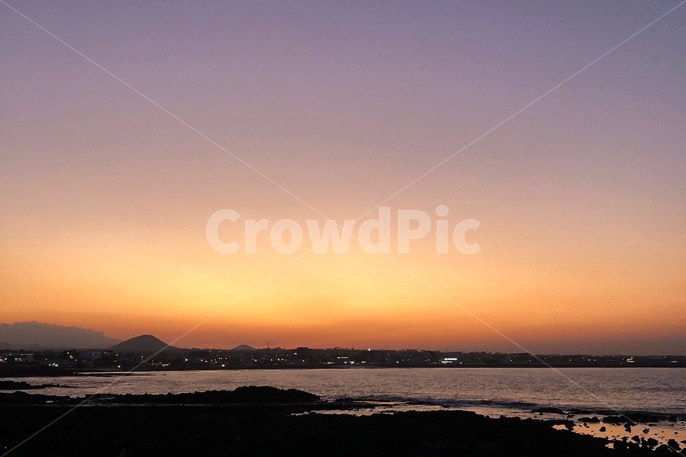 제주도,일몰,바다,해안도로,노을,자연,풍경,nature,landscape,outdoors,옥외,dawn,새벽,red sky,붉은 하늘,sunset,sky,하늘,dusk,황혼