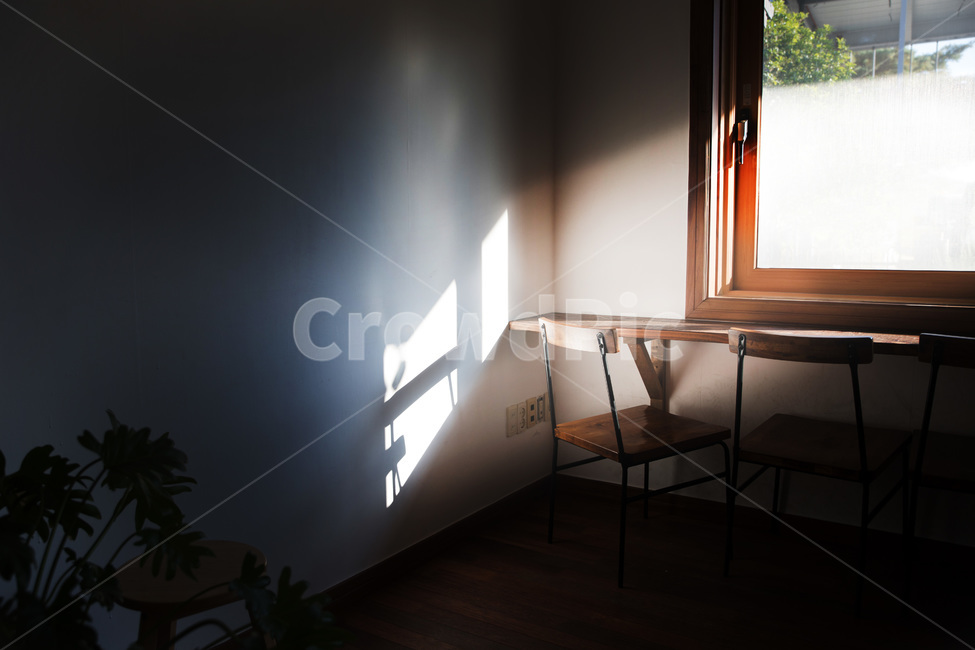 경남,밀양,카페,분위기,빛,인테리어,실내디자인,interior design