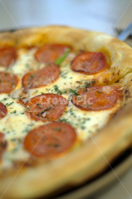 치즈,피자,페퍼로니피자,저녁식사,데이트,음식,식재료,요리,food,cook,meal,dishes,food reserves,양식,서양음식,서양요리,western food,western dishes,western meal,western cook