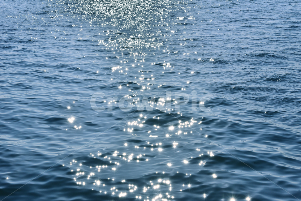 바닷물,반사,보케,빛망울,빛갈라짐,물결,웨이브,잔잔한,wave,sea,water,물,outdoors,옥외,야외,배경,바탕,백그라운드,블루톤,파랑색,은물결,nature,자연,빛,자연,풍경,nature,landscape