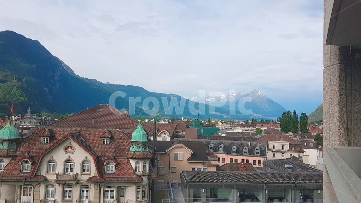 스위스,switzerland,인터라켄,interlaken,유럽,europe,주택가,마을,village,mountain,산,고풍스러운,scenery,landscape,경치,풍경,감성,평화로운,peaceful,roof,지붕,도시,풍경,city,landscape,해외,외국,세계,foreign,oversea,world,세계도시풍경,해외도시풍경,외국도시풍경,world cityscape