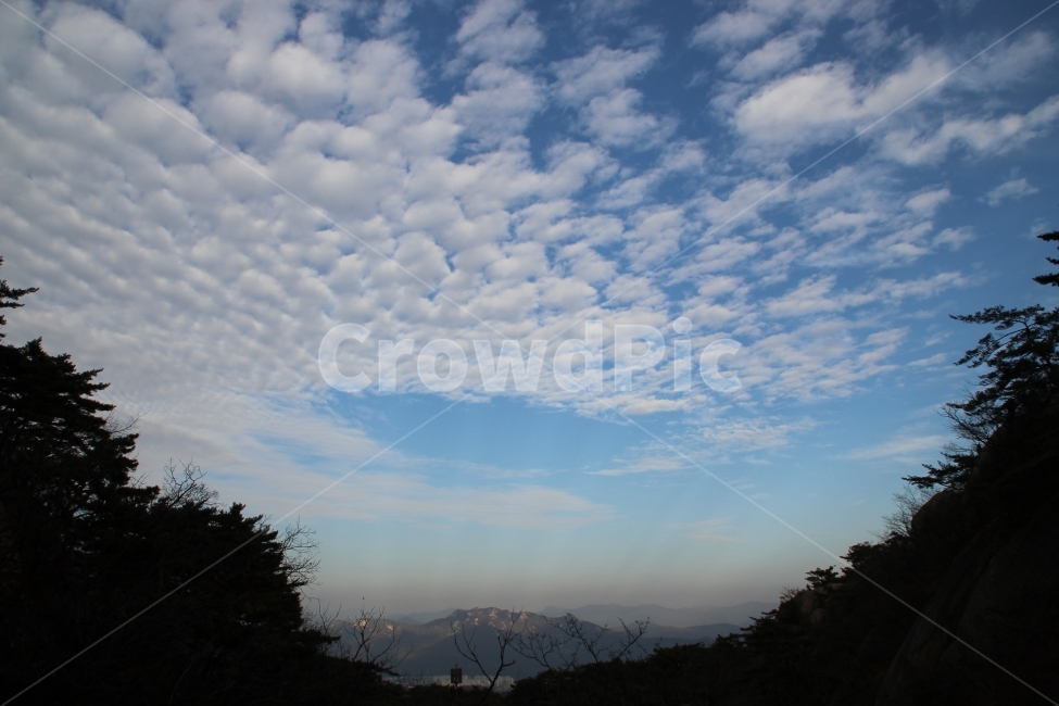 산,하늘,구름,원경,시원한,자연,풍경,nature,landscape,outdoors,옥외,cloud,sky,weather,날씨,cumulus,적운