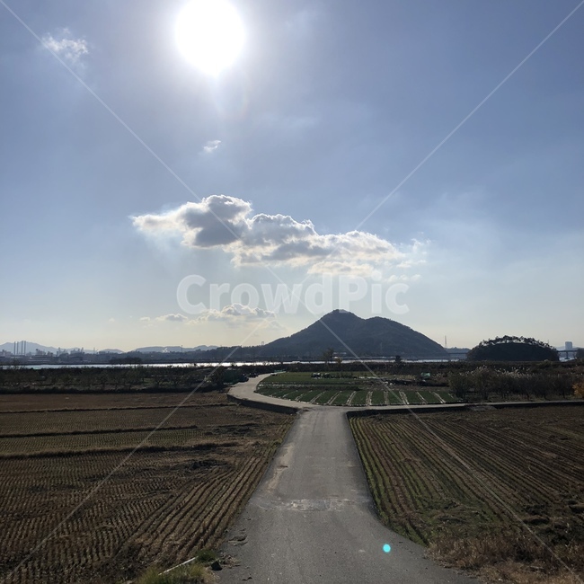 road,도로,nature,자연,outdoors,scenery,풍경,하늘,구름,산,sun,태양,sky,cloud,자연,풍경,nature,landscape