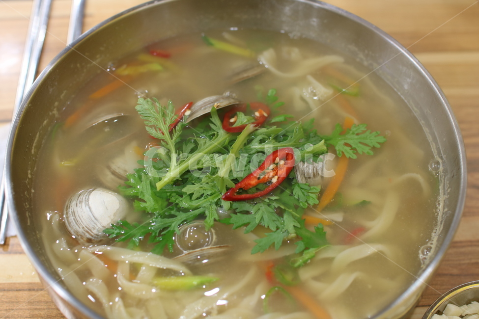 국수,면요리,칼국수,동죽칼국수,해물칼국수,동죽,조개,음식,한식,음식,식재료,요리,food,cook,meal,dishes,food reserves,면류,면요리,noodles