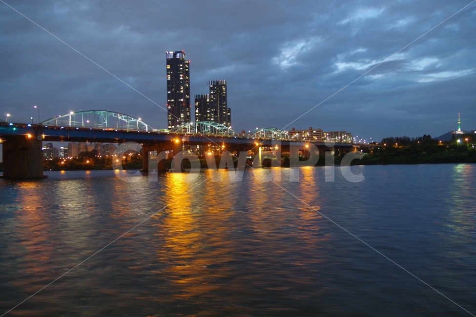 한강,다리,야경,HANRIVER,BRIDGE,도시,풍경,city,landscape,야경,밤,nightscape,night,water,물,waterfront,워터 프론트,building,건물