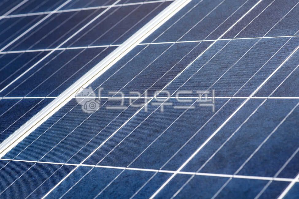 solar energy,solar,blur,industry,electric energy,cloud,renewable energy,warning,solar panel,panel,sky,alternative energy,roof,green,clear,full of clouds,technology,geothermal plate,green energy,outdoor,Eco,cloudy,sunlight,environment,blue,Power