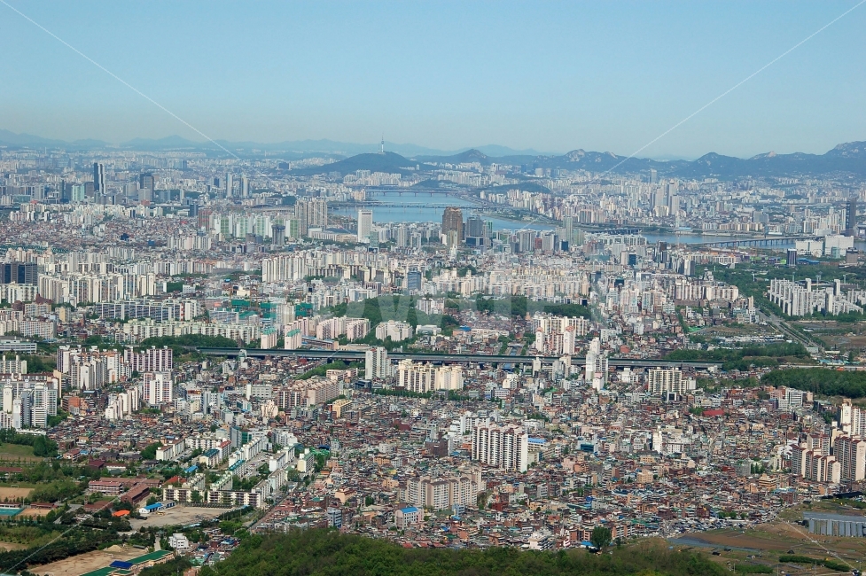 	서울,한국,송파구,도시,도심,부동산,건물,빌딩,아파트,주택,집,한강,하늘,스카이라인,풍경,도시풍경,전경,city,seoul,korea,남산,도시,풍경,city,landscape,outdoors,옥외,경치,nature,자연,scenery,town,urban,어반,building,시티,metropolis,중심지