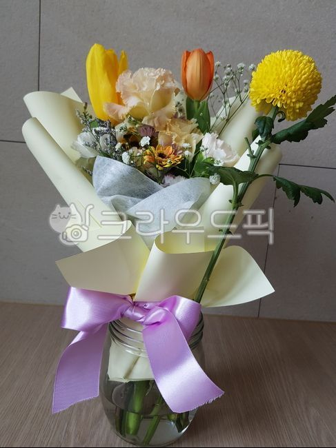 flowerarrangement,꽃꽃이,flowerbouquet,꽃다발,flower,꽃,노란꽃